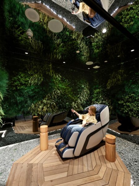 Artificial Green Walls | Unilever Offices Istanbul 13 895x1200 Compact