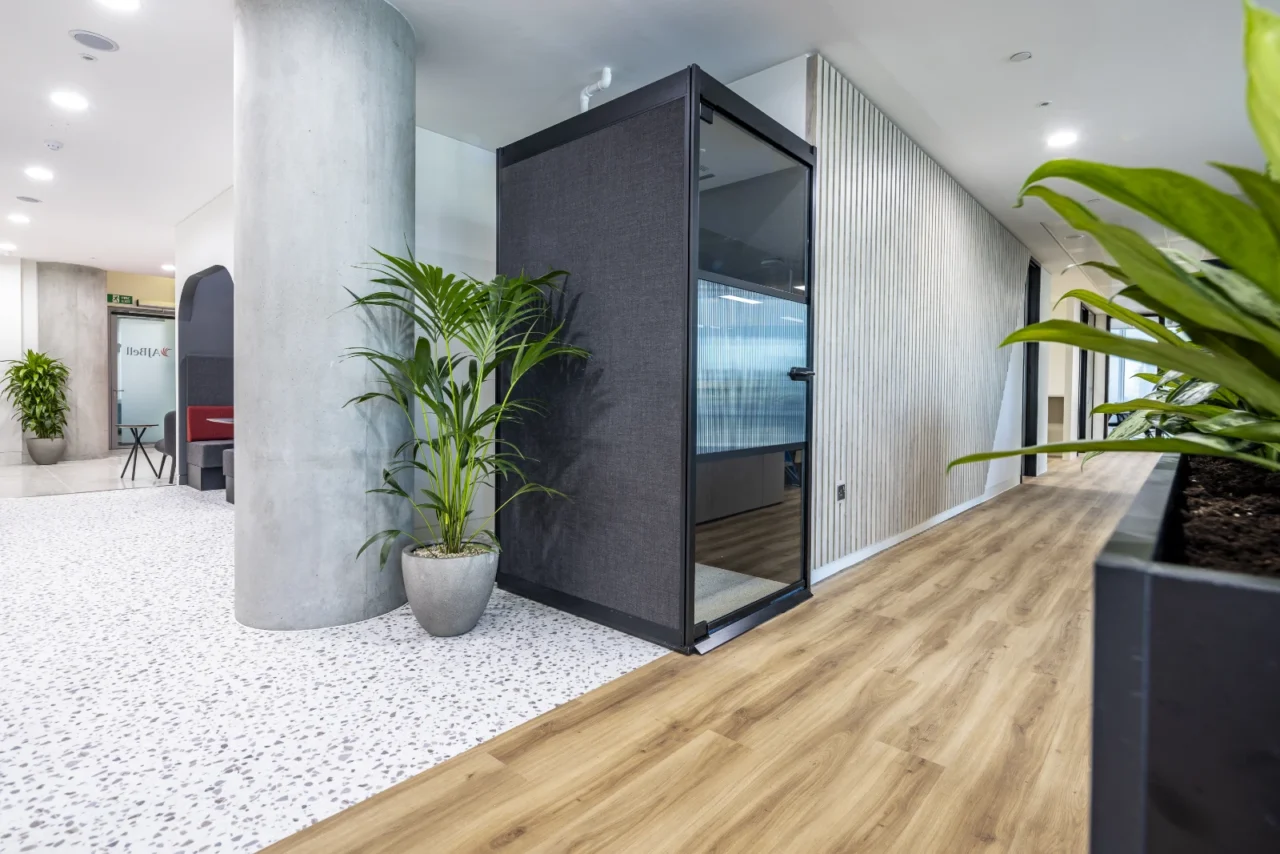 Project London Office 10